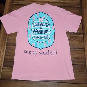 Simply Southern Pink Tee "Saltwater & Sunshine Cures All" - Size Medium